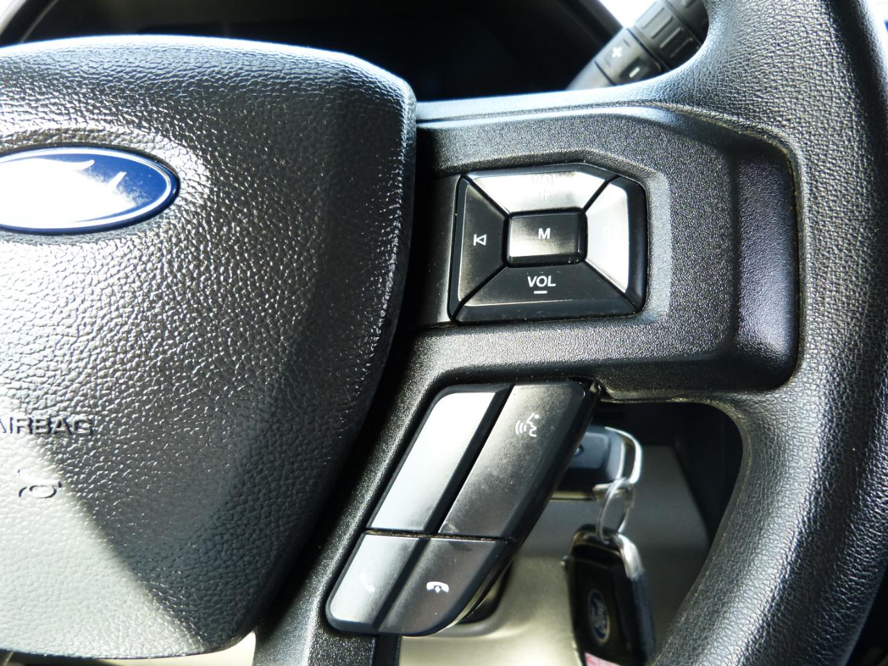 Ford F-150 4WD SuperCrew 145" XLT 2019