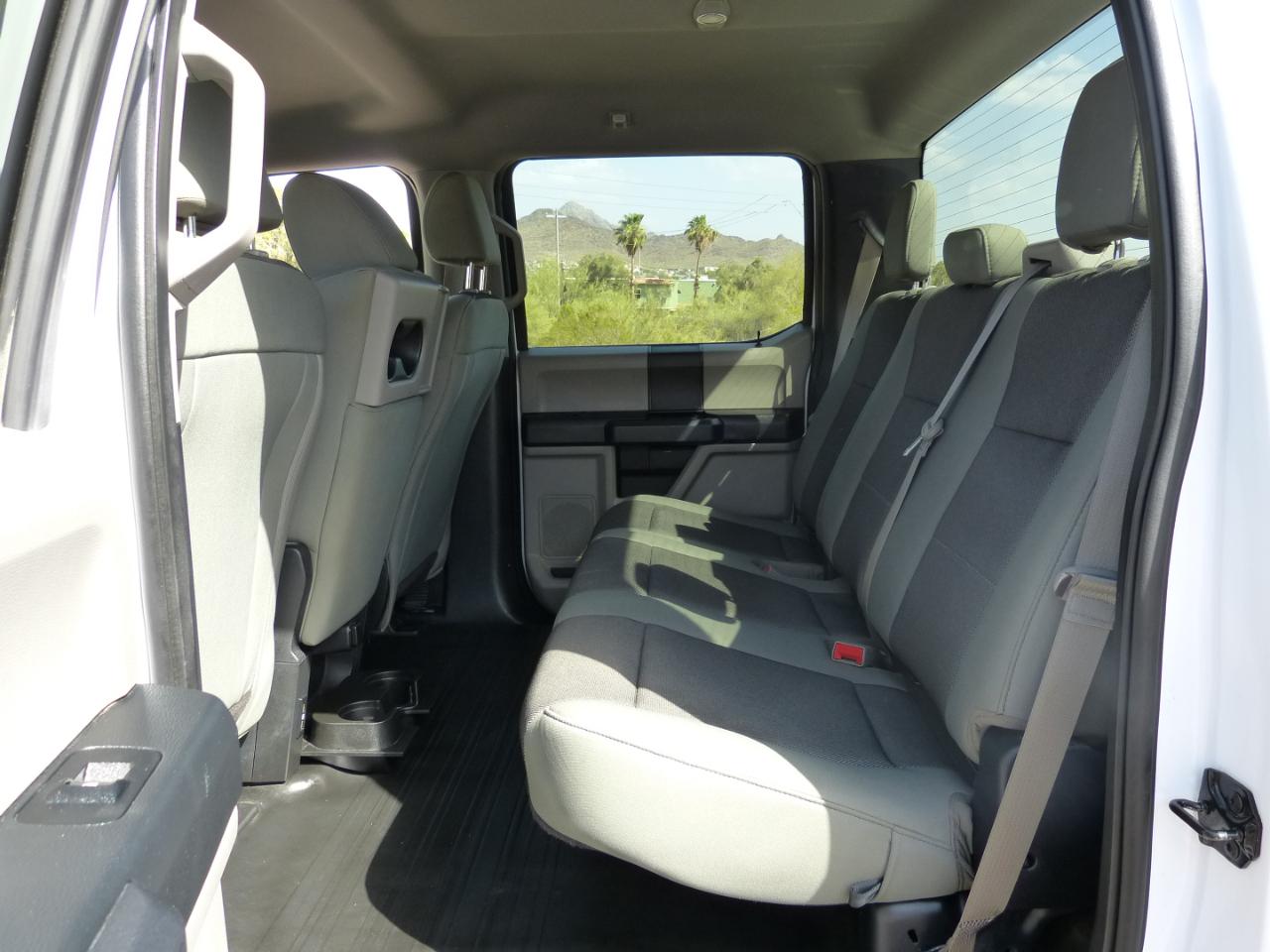 Ford F-150 4WD SuperCrew 145" XLT 2019