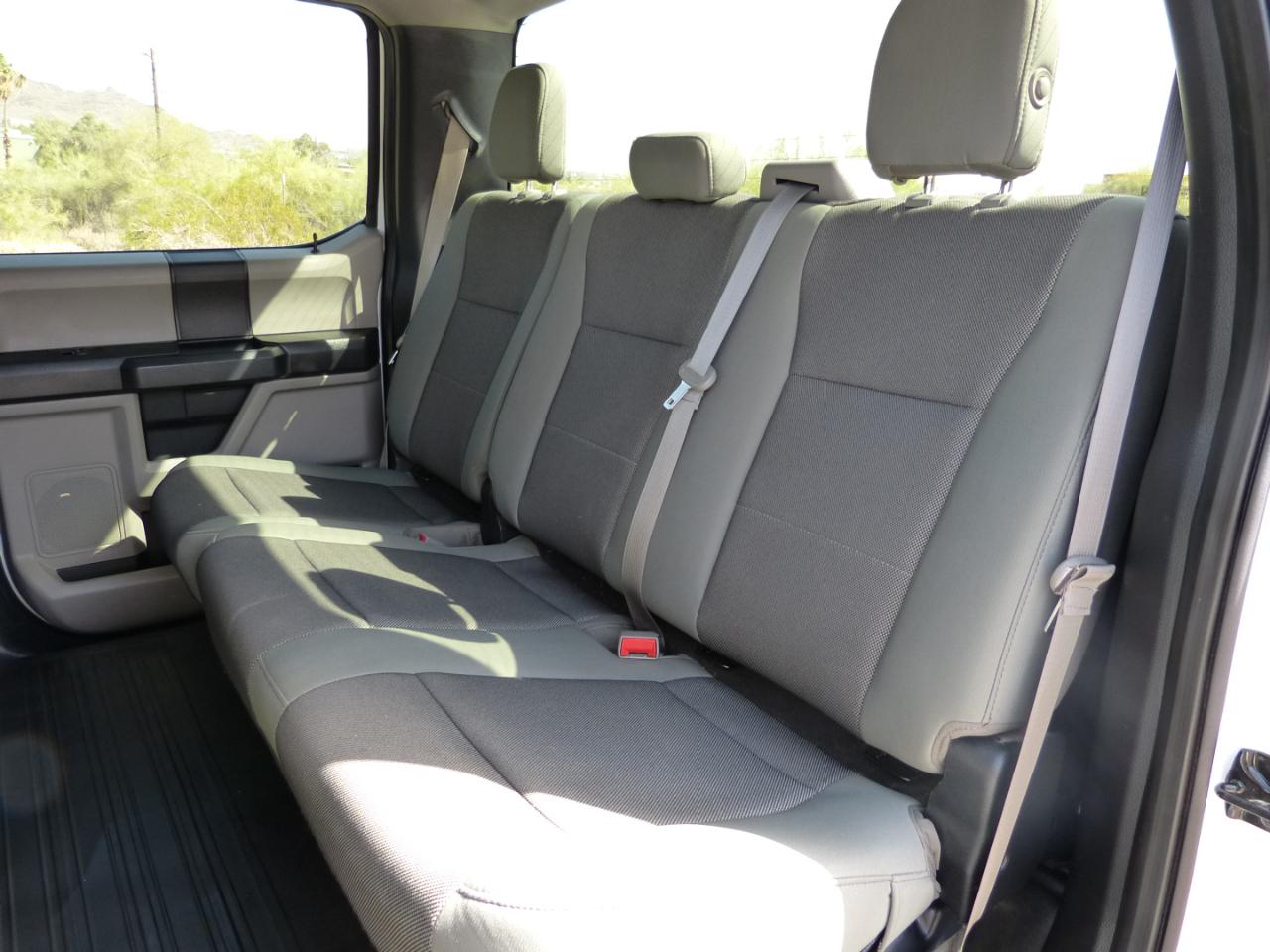 Ford F-150 4WD SuperCrew 145" XLT 2019