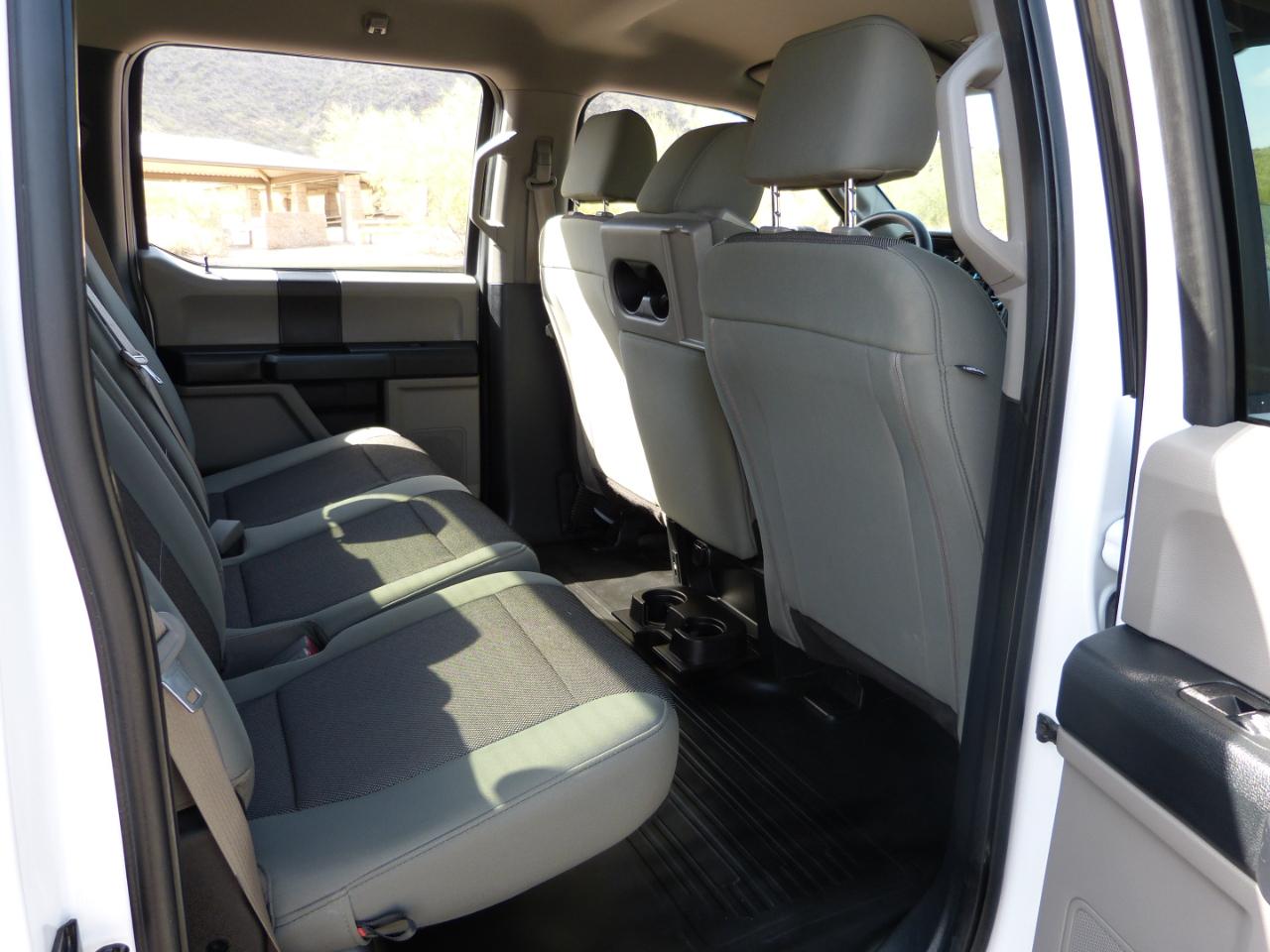 Ford F-150 4WD SuperCrew 145" XLT 2019