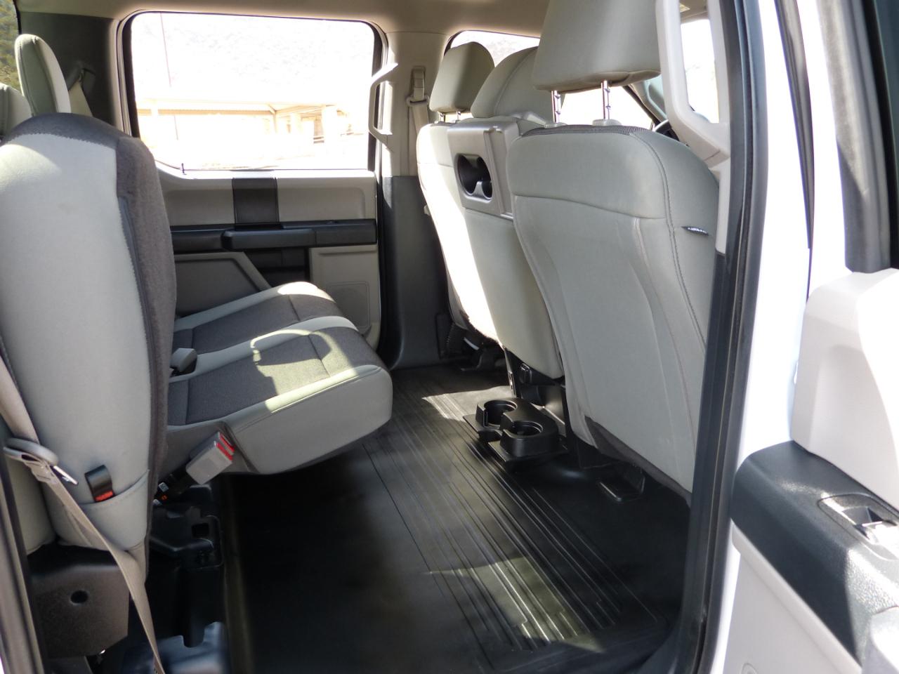 Ford F-150 4WD SuperCrew 145" XLT 2019
