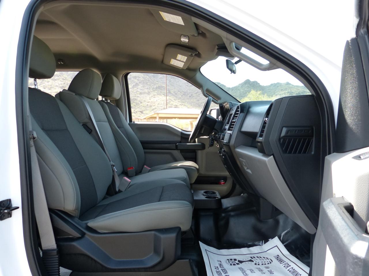Ford F-150 4WD SuperCrew 145" XLT 2019