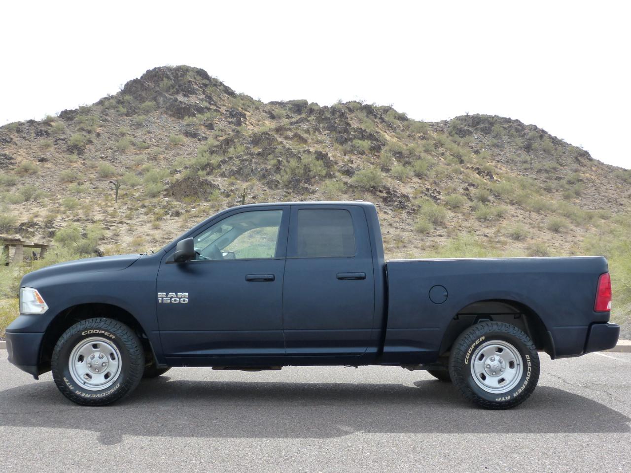 RAM 1500 Tradesman Quad Cab 4WD 2015