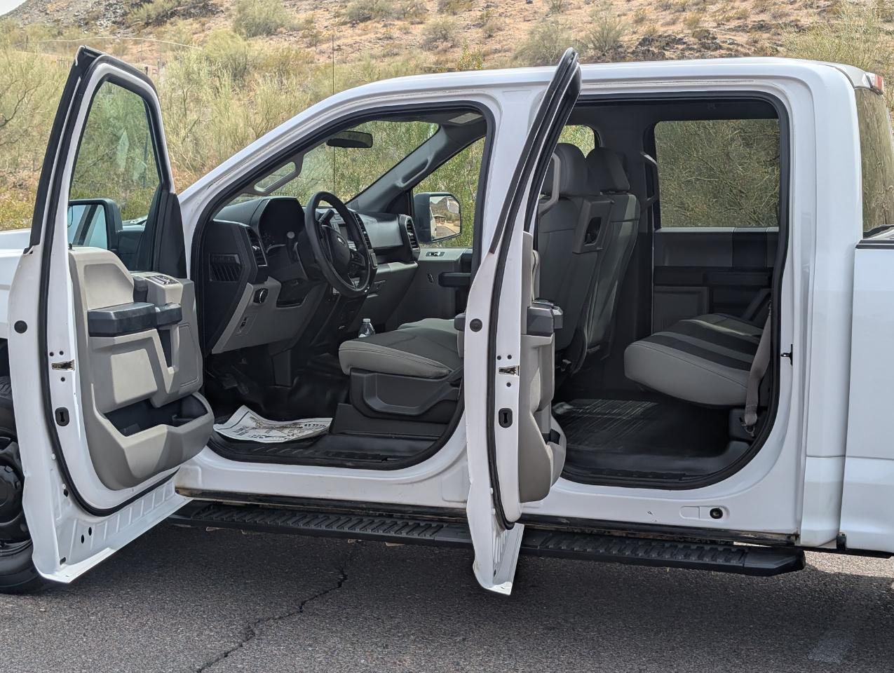 Ford F-150 XLT SuperCrew 4WD 2018