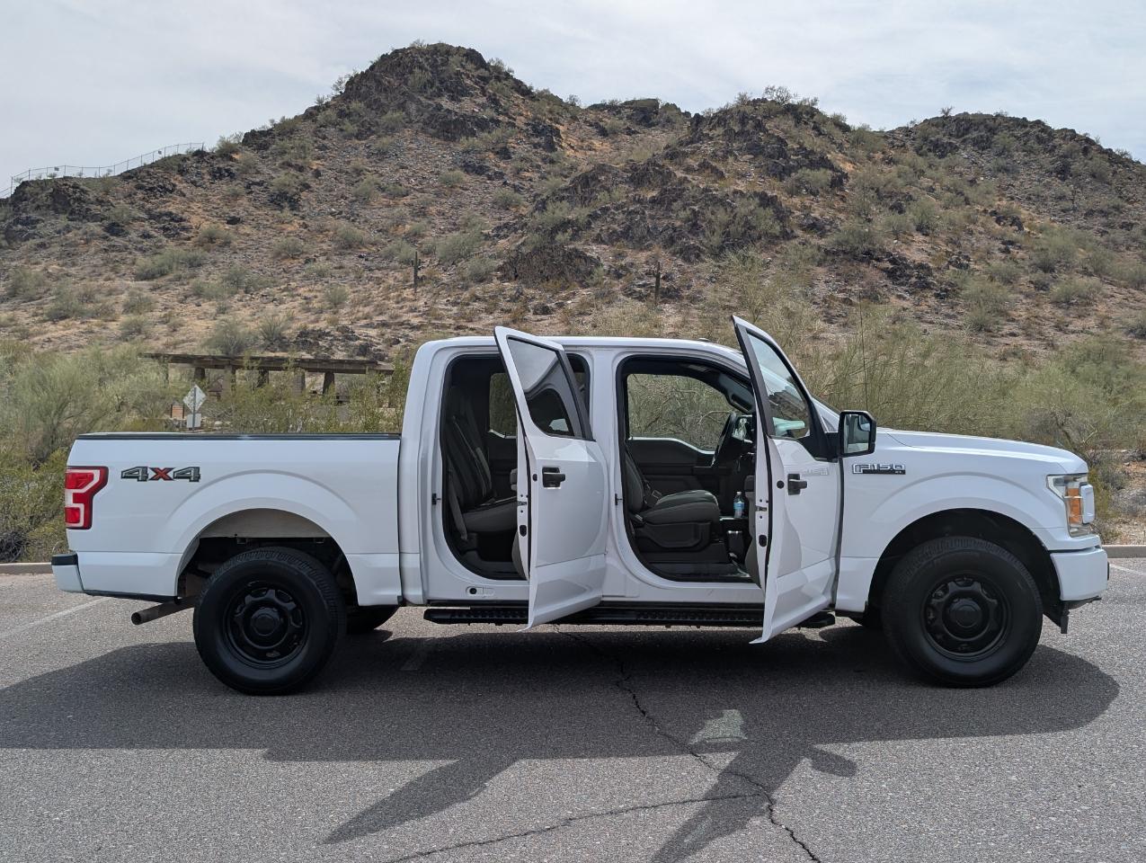 Ford F-150 XLT SuperCrew 4WD 2018
