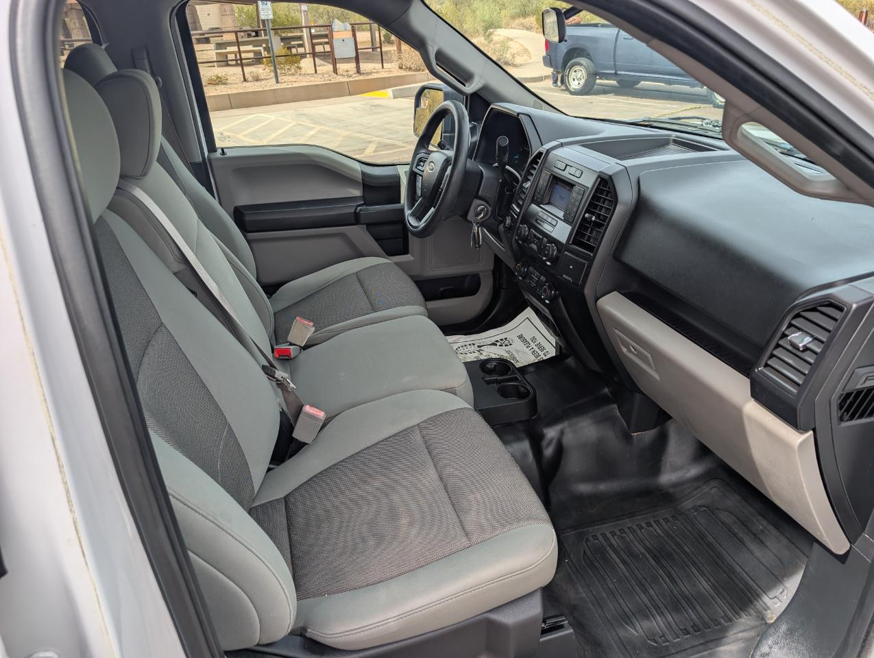 Ford F-150 XLT SuperCrew 4WD 2018