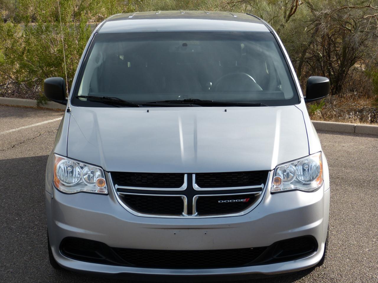 Dodge Grand Caravan SE 2017