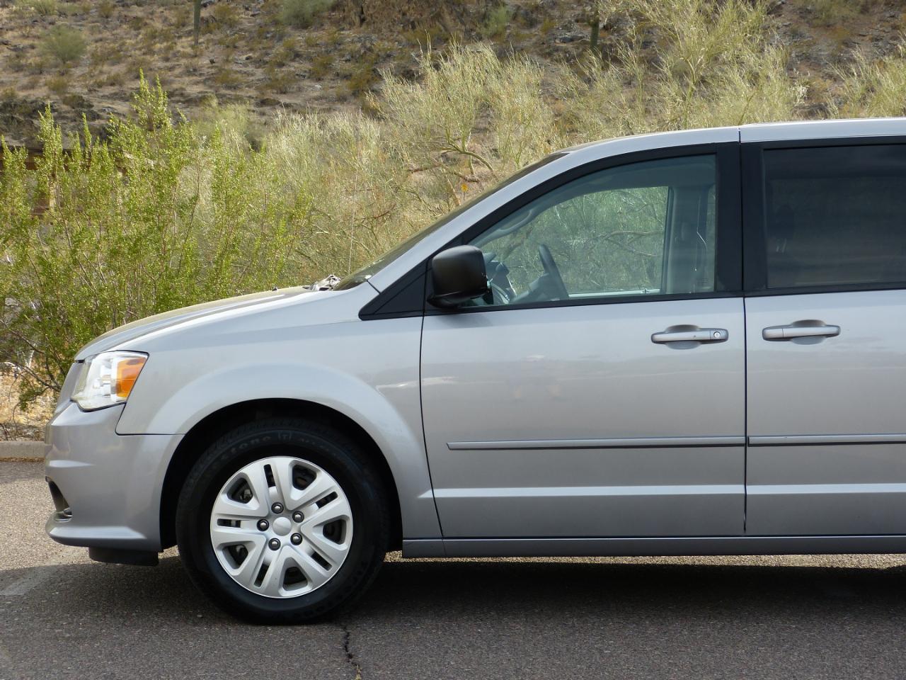 Dodge Grand Caravan SE 2017