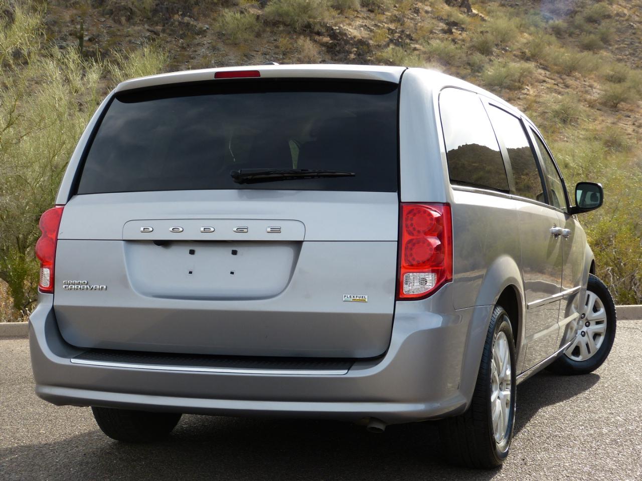 Dodge Grand Caravan SE 2017