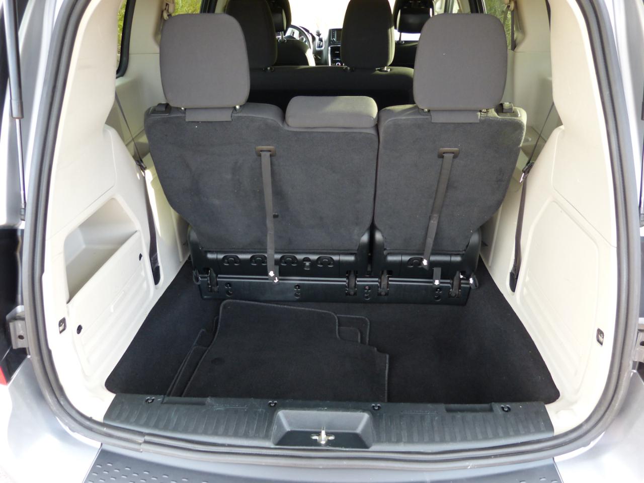 Dodge Grand Caravan SE 2017