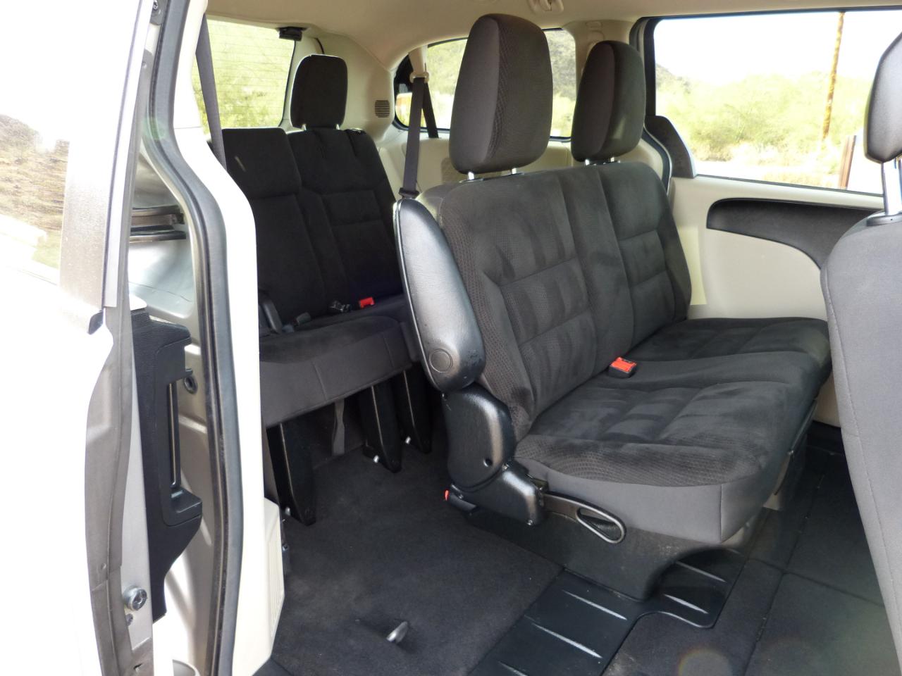 Dodge Grand Caravan SE 2017