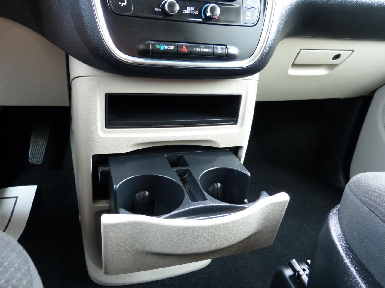 Dodge Grand Caravan SE 2017