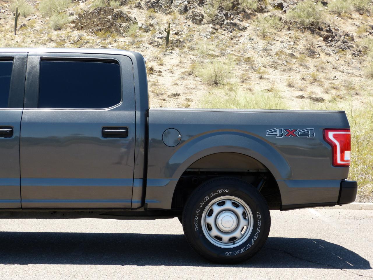 Ford F-150 4WD SuperCrew 157" XLT 2017