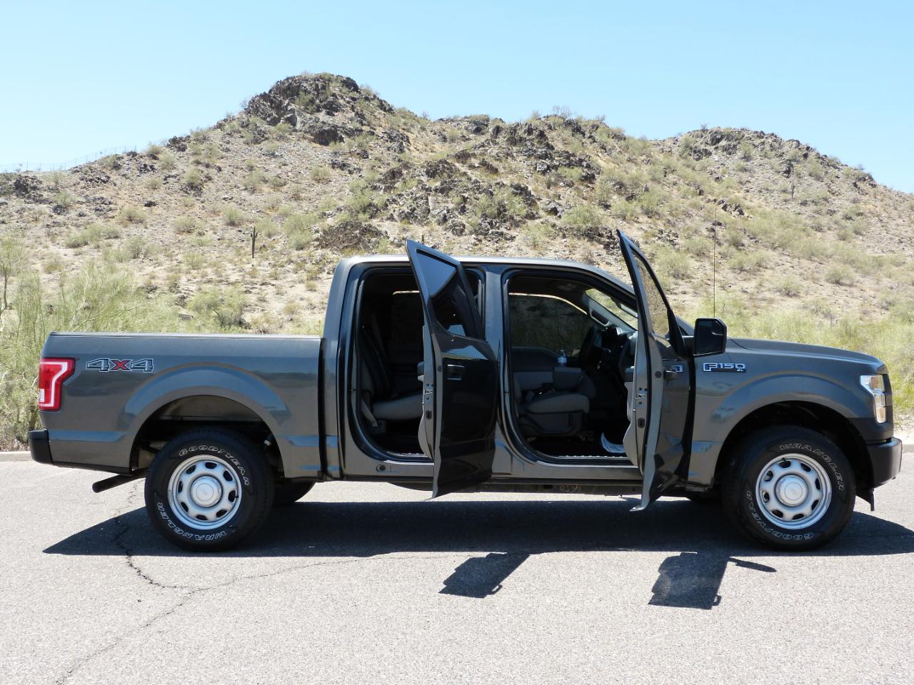 Ford F-150 4WD SuperCrew 157" XLT 2017