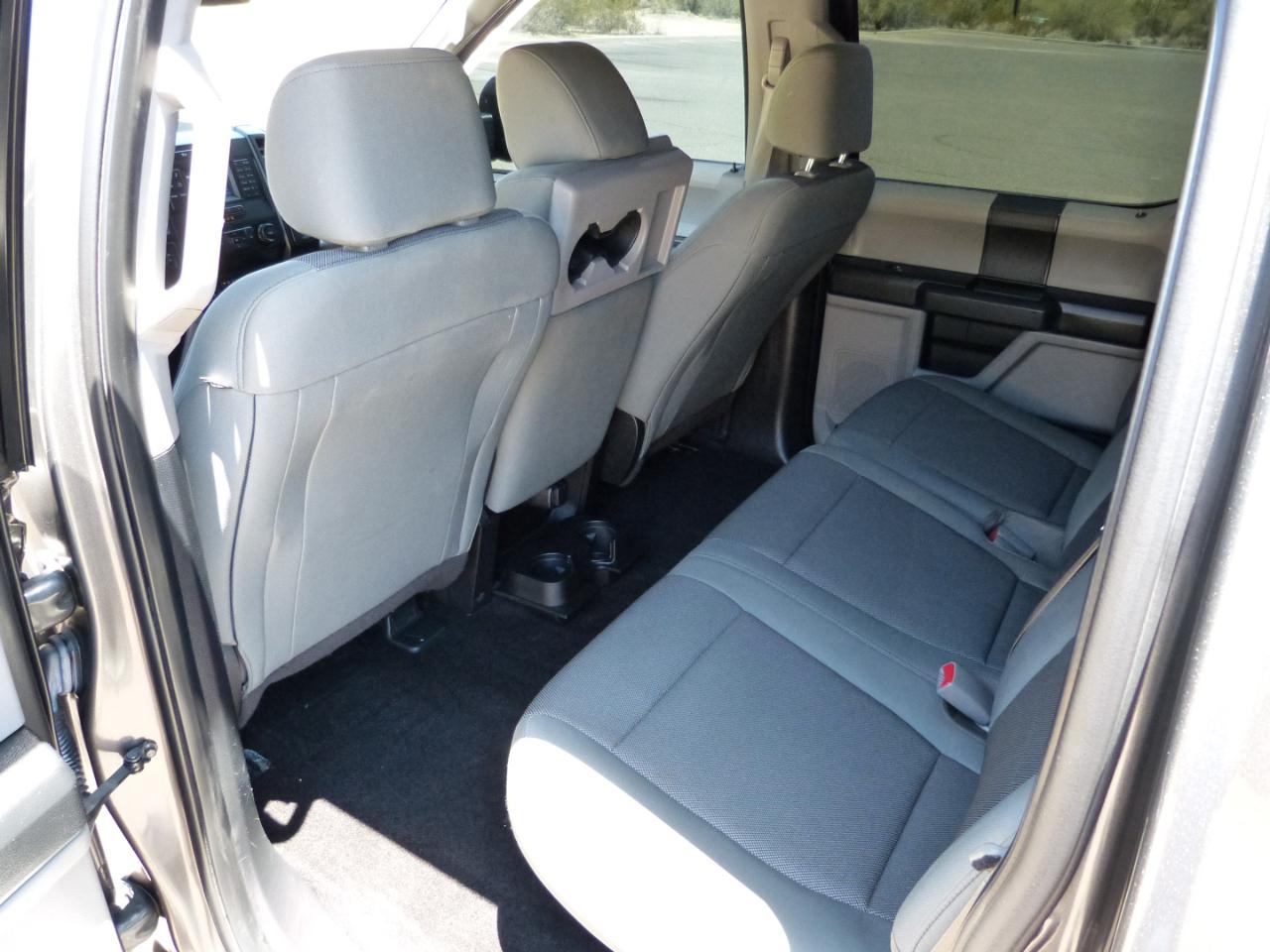 Ford F-150 4WD SuperCrew 157" XLT 2017