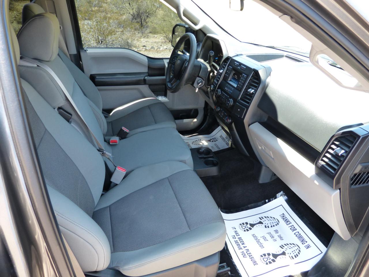Ford F-150 4WD SuperCrew 157" XLT 2017