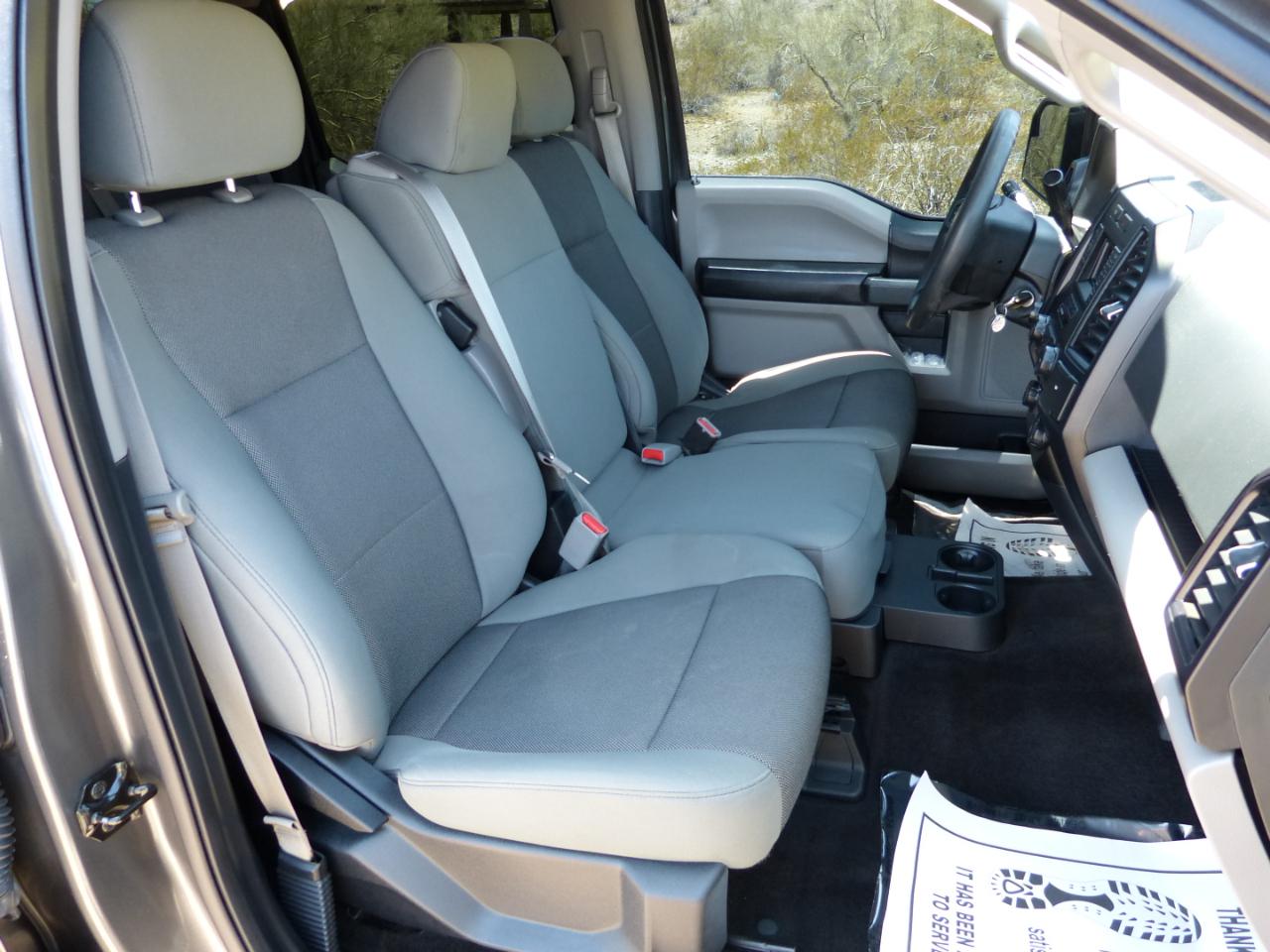 Ford F-150 4WD SuperCrew 157" XLT 2017