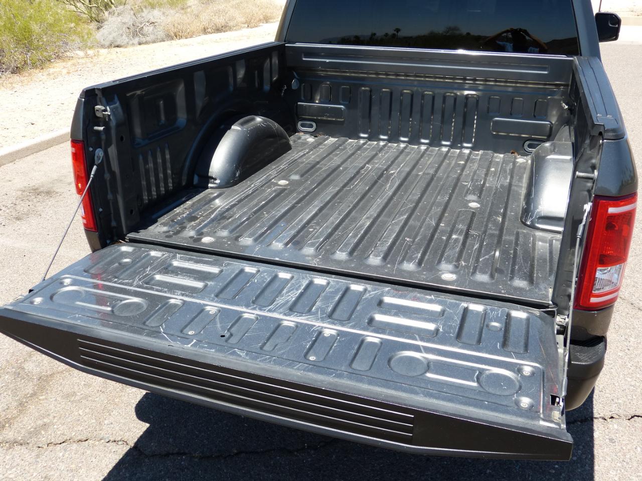 Ford F-150 4WD SuperCrew 157" XLT 2017