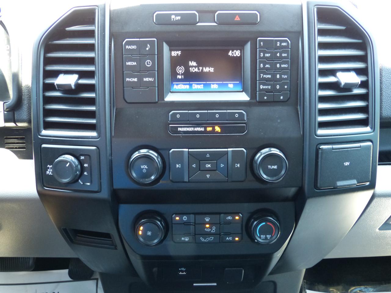 Ford F-150 4WD SuperCrew 157" XLT 2017