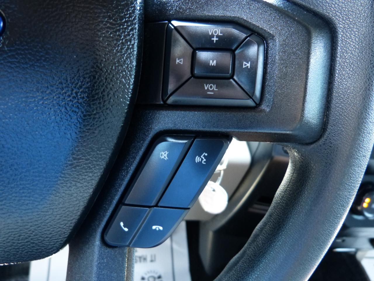 Ford F-150 4WD SuperCrew 157" XLT 2017