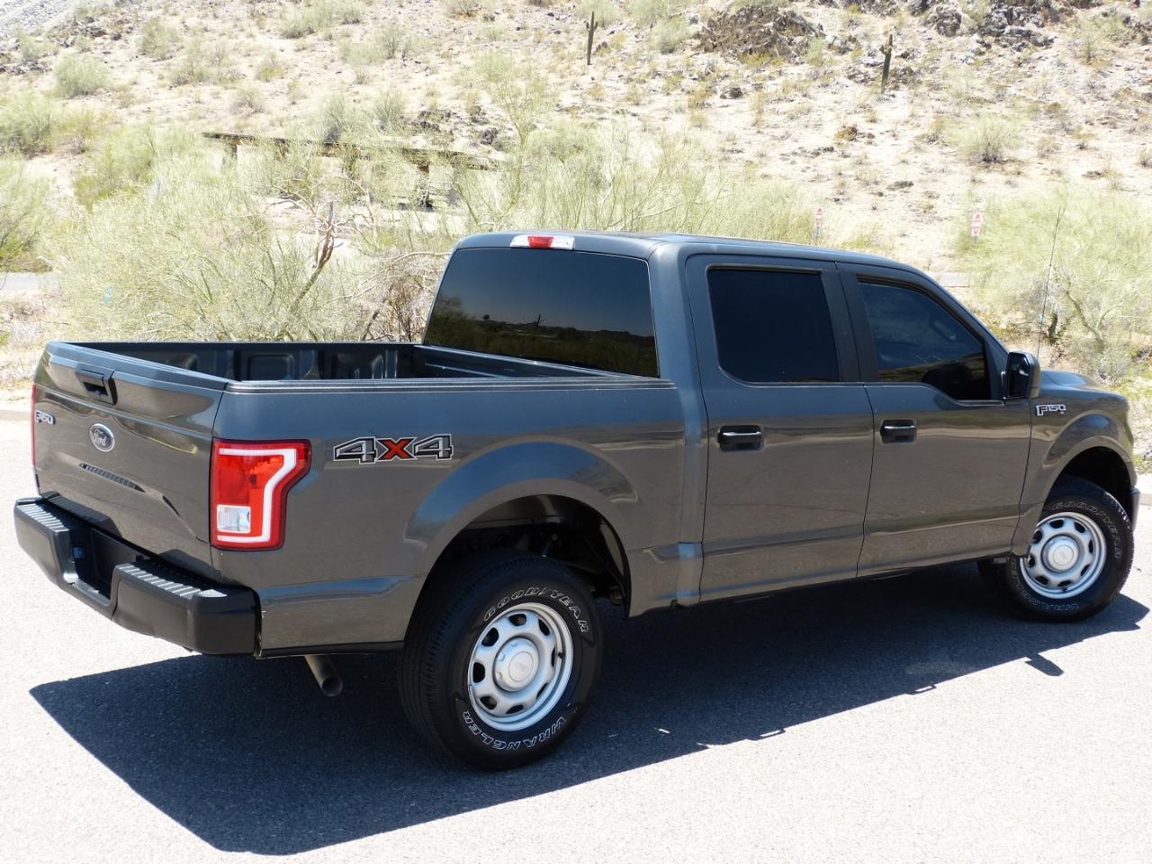 Ford F-150 4WD SuperCrew 157" XLT 2017