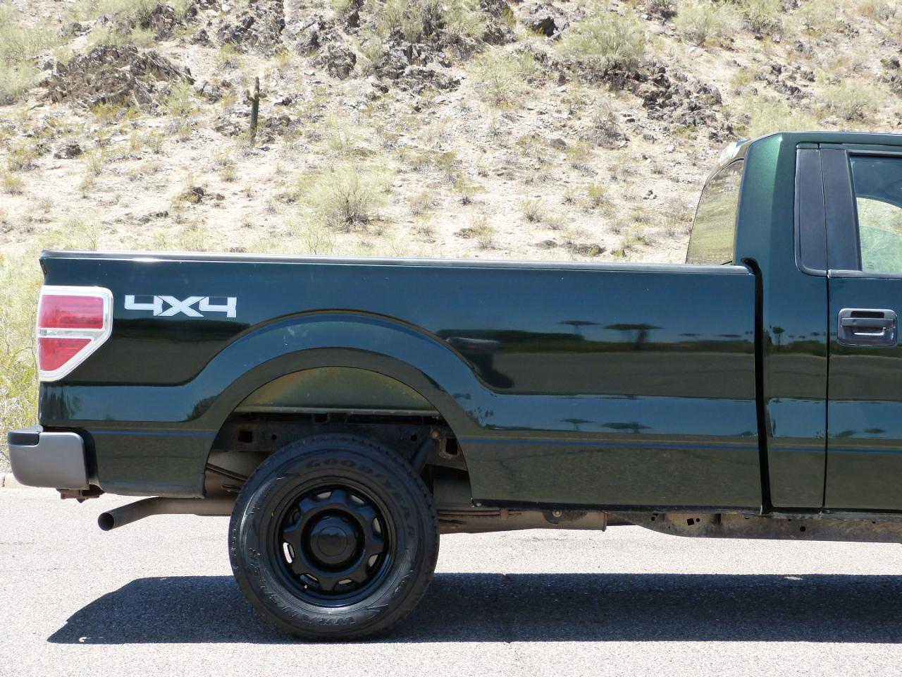 Ford F-150 STX 4WD 2014
