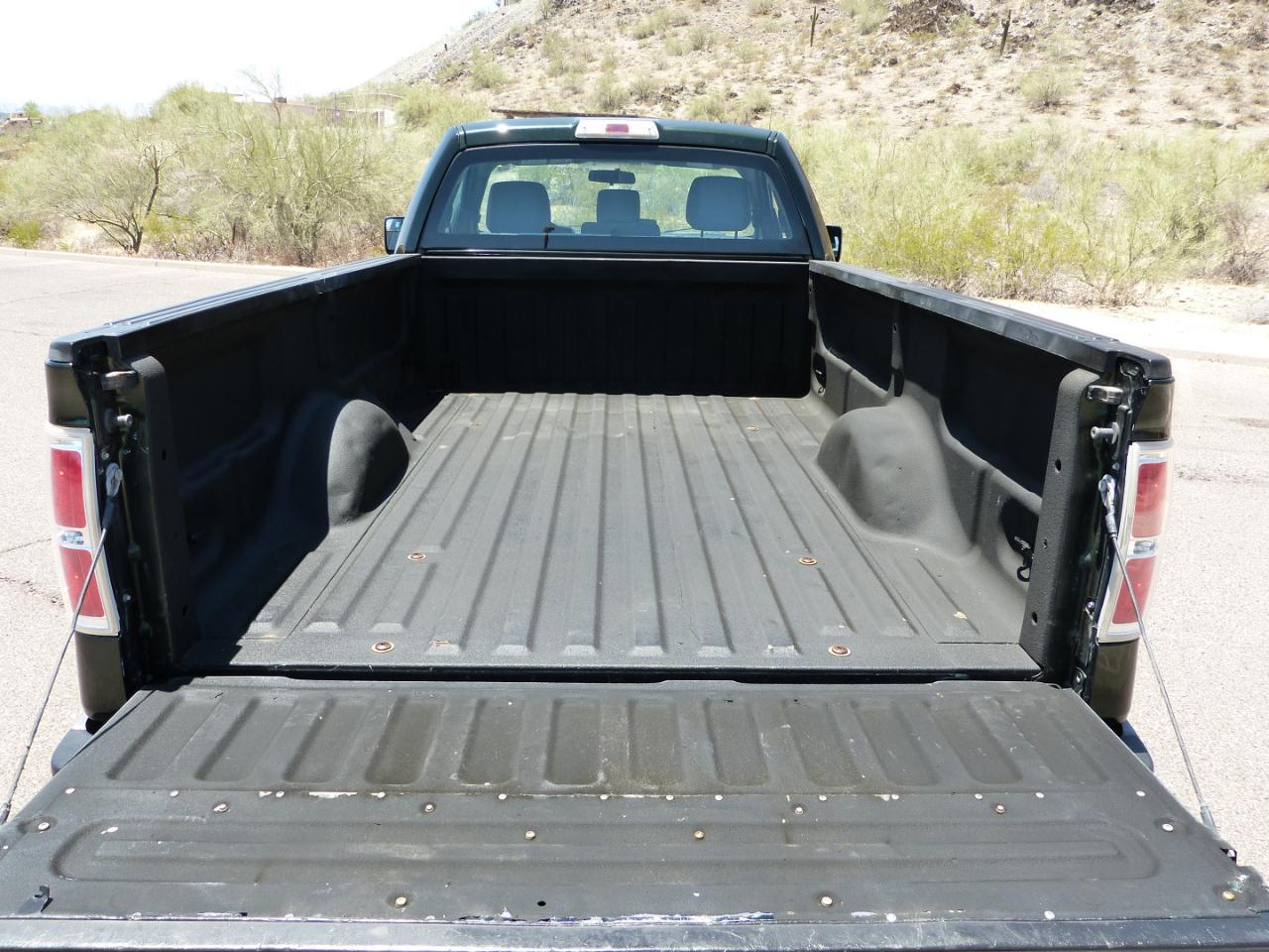 Ford F-150 STX 4WD 2014
