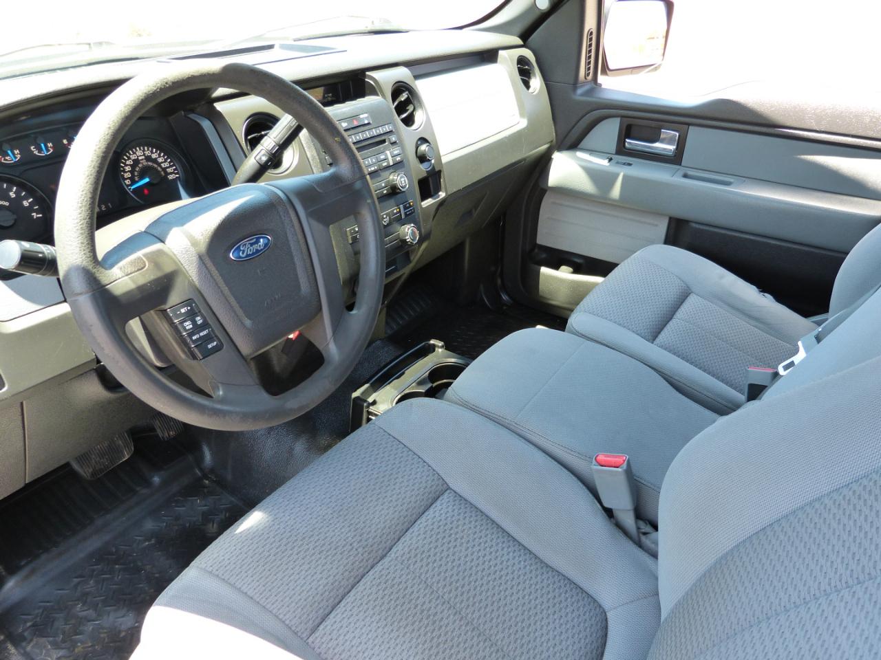 Ford F-150 STX 4WD 2014