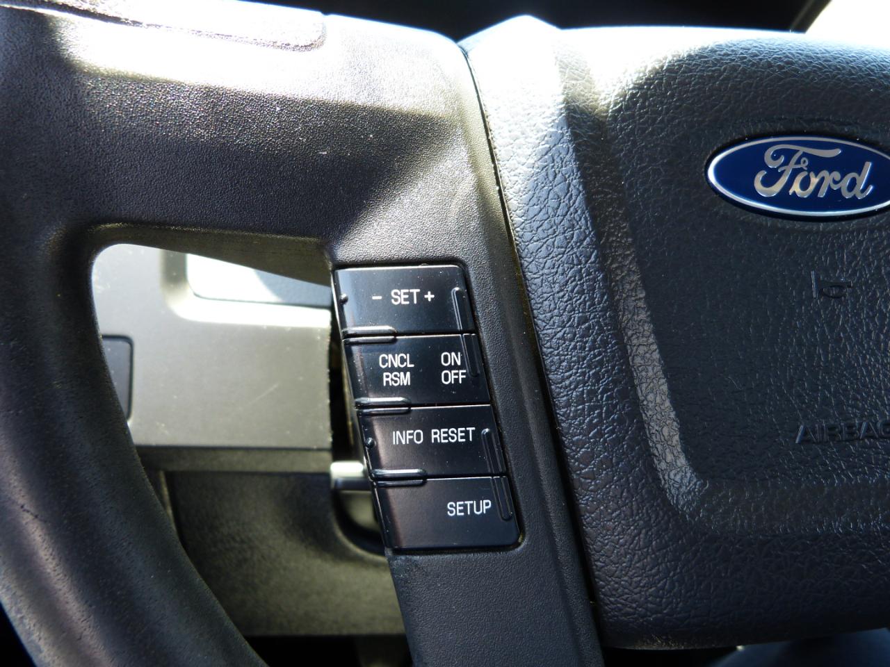 Ford F-150 STX 4WD 2014