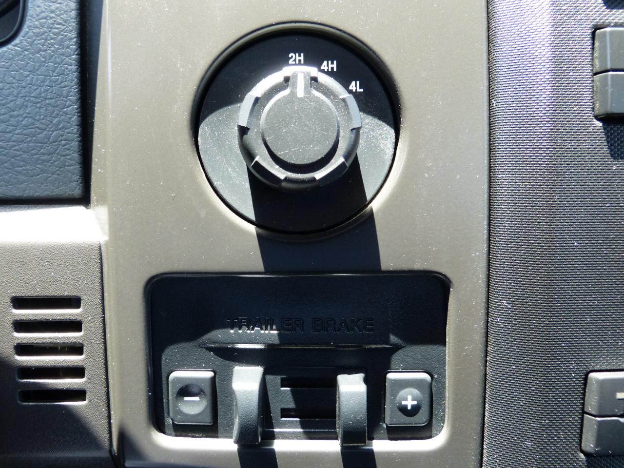 Ford F-150 STX 4WD 2014