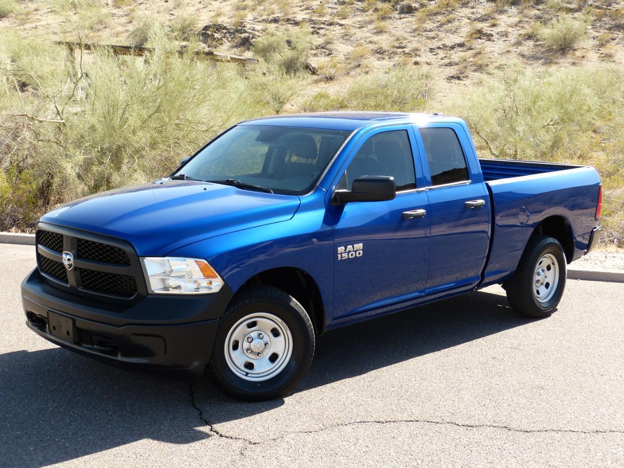 RAM 1500 Tradesman Crew Cab SB 4WD 2016