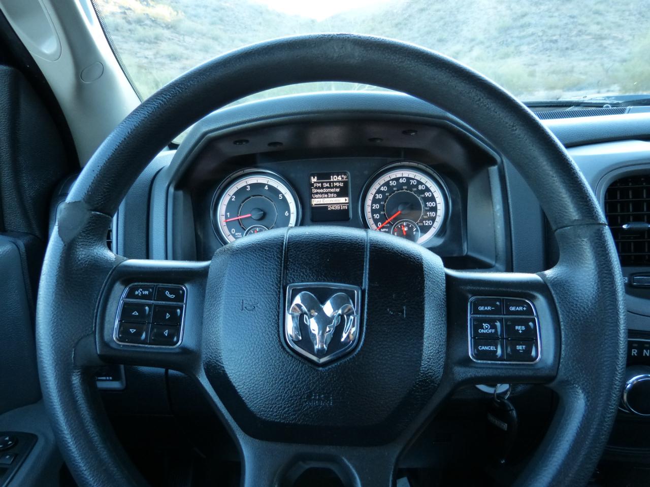 RAM 1500 Tradesman 4x2 Reg Cab 6'4" Box 2017