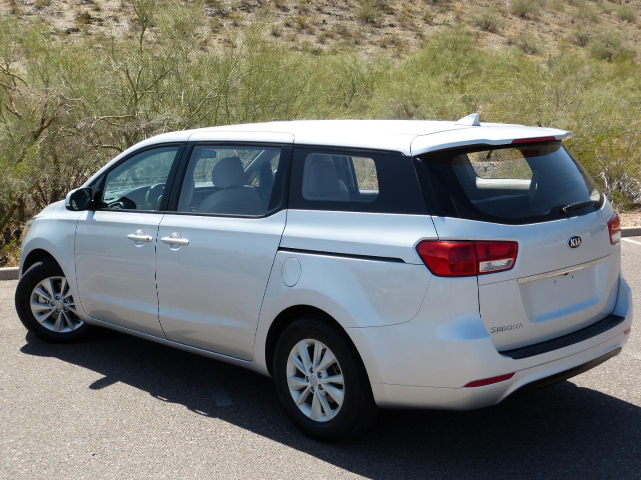 Kia Sedona L 2018
