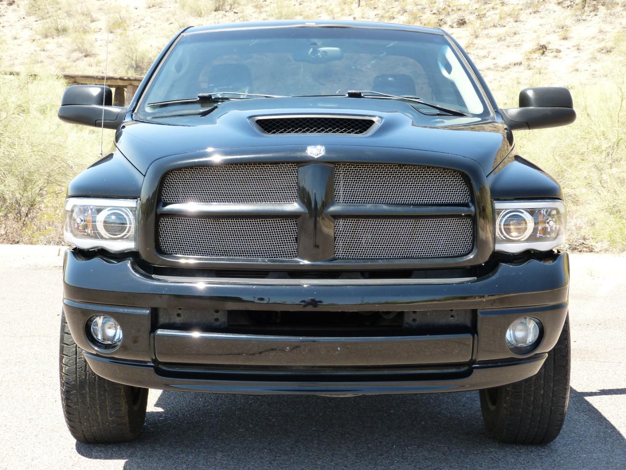 Dodge Ram 1500 Laramie Long Bed 4WD 2005