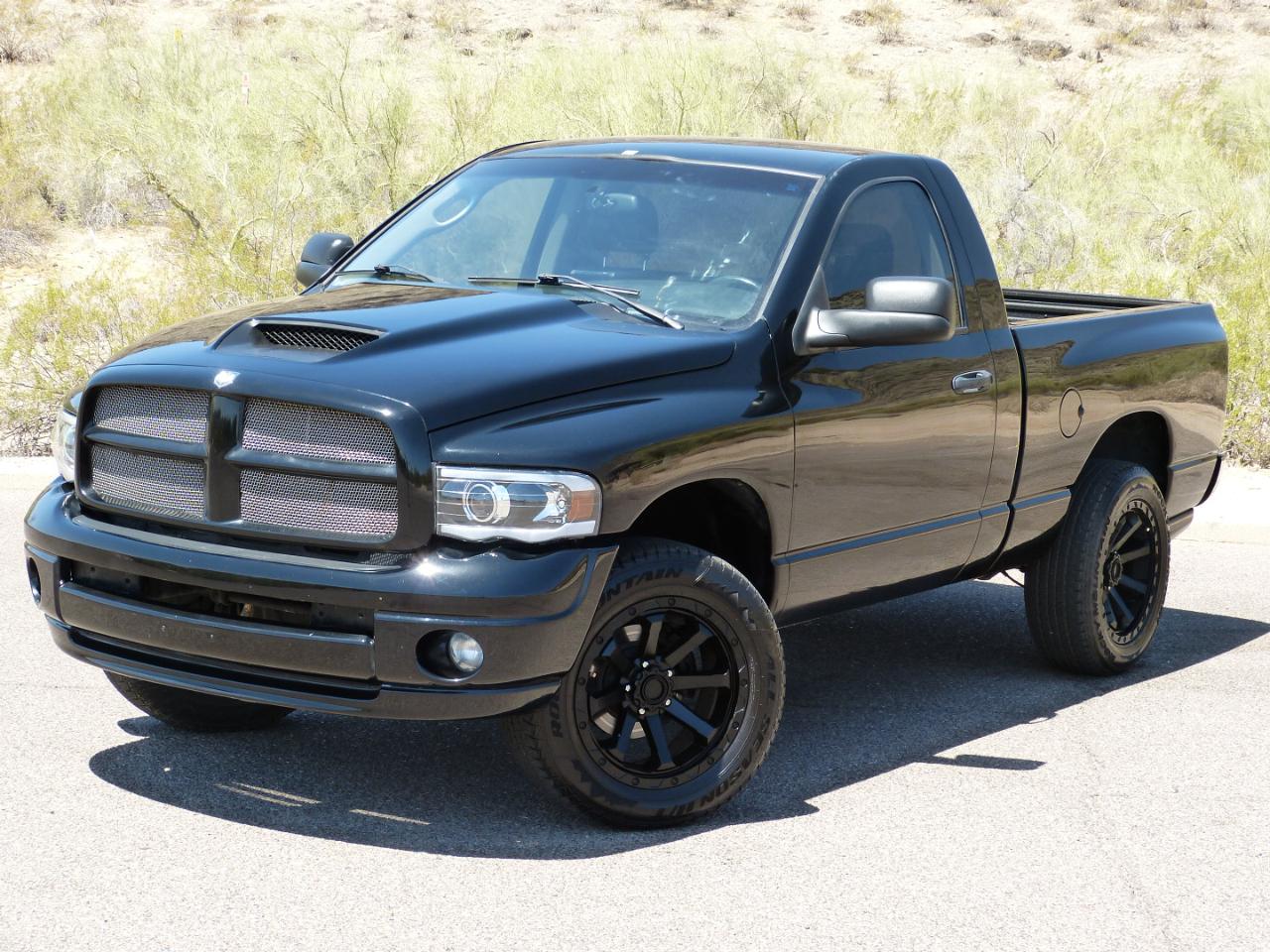 Dodge Ram 1500 Laramie Long Bed 4WD 2005