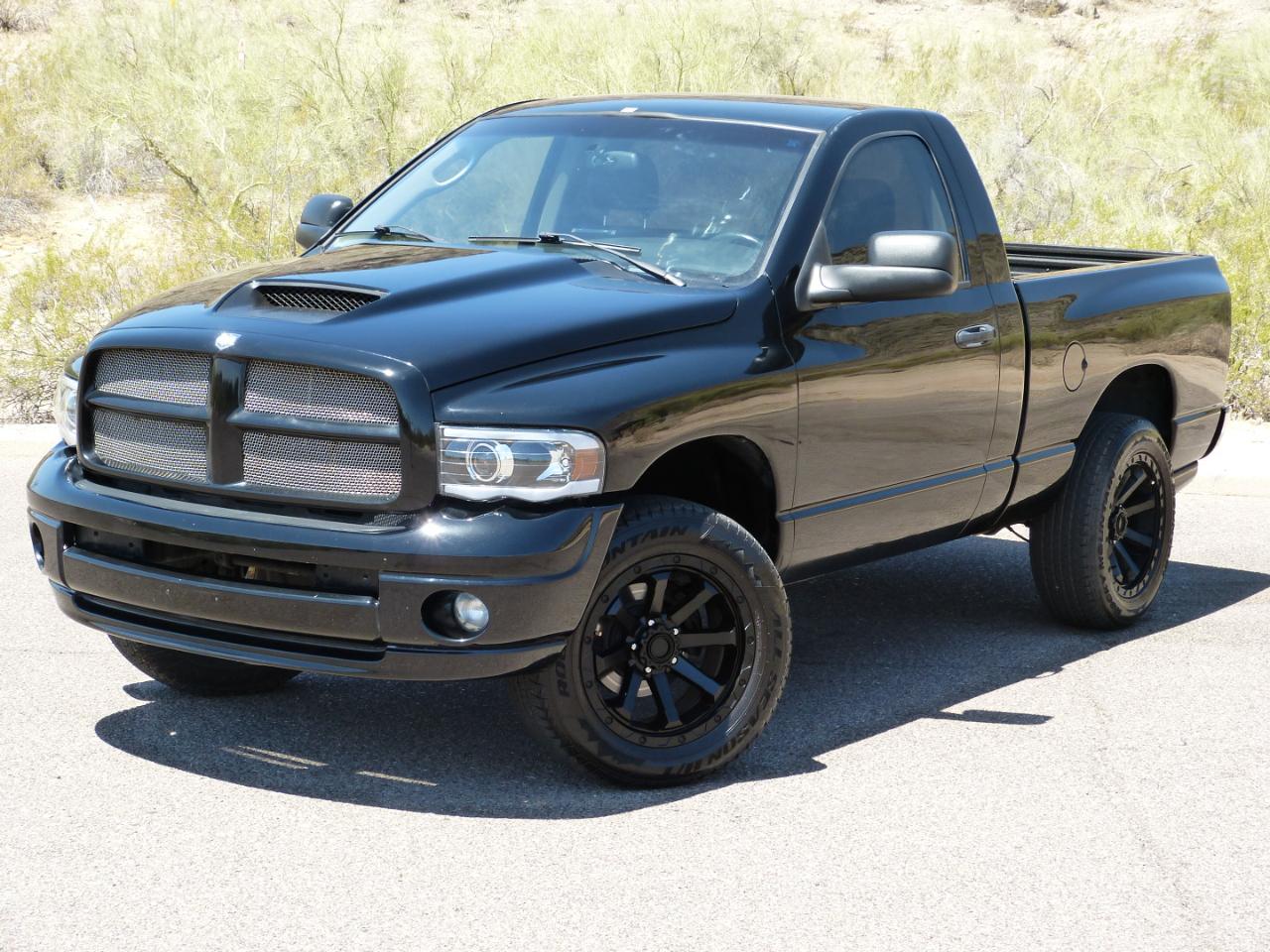 Dodge Ram 1500 Laramie Long Bed 4WD 2005