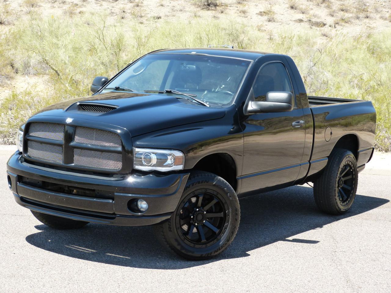 Dodge Ram 1500 Laramie Long Bed 4WD 2005