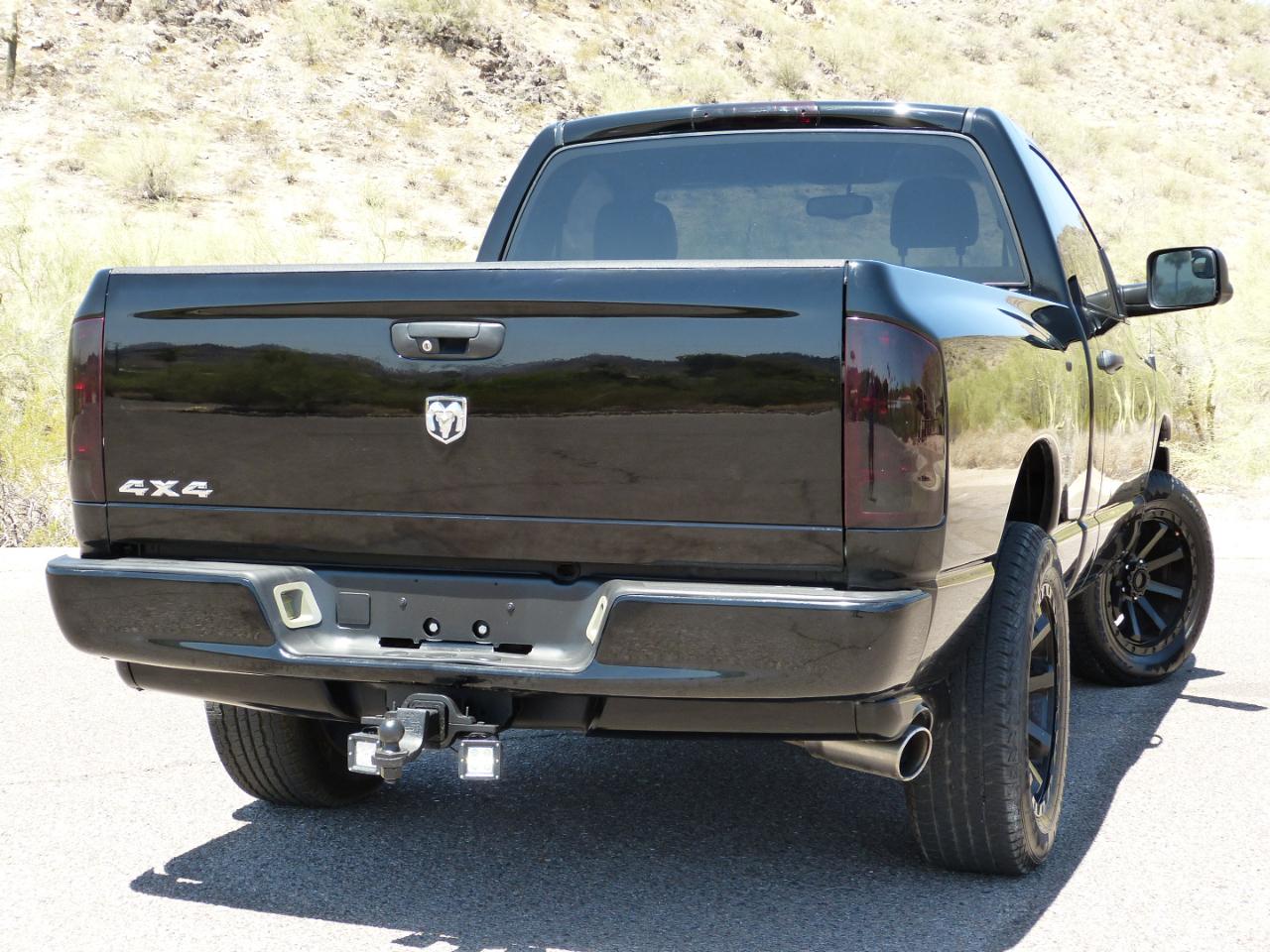 Dodge Ram 1500 Laramie Long Bed 4WD 2005