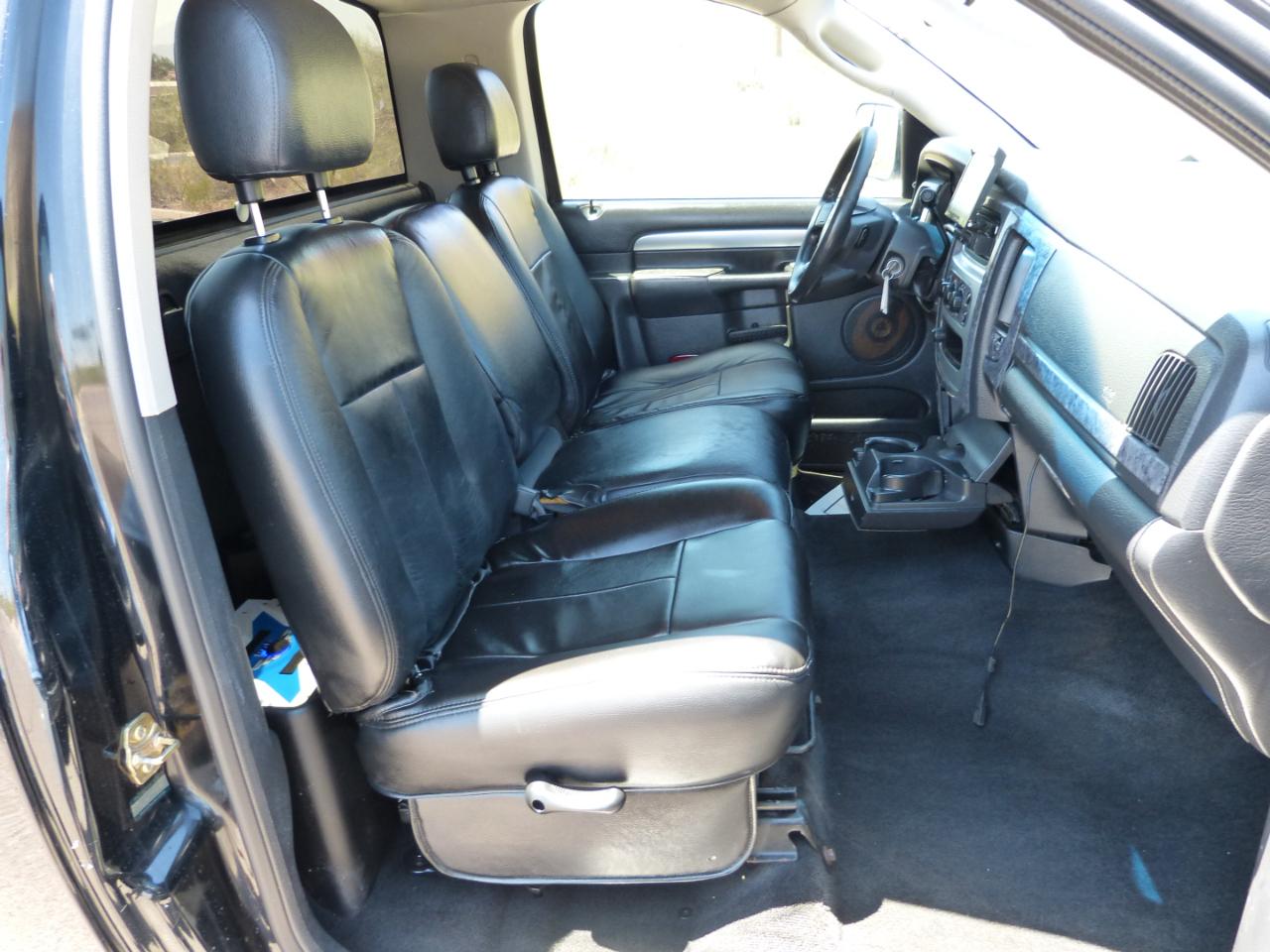 Dodge Ram 1500 Laramie Long Bed 4WD 2005