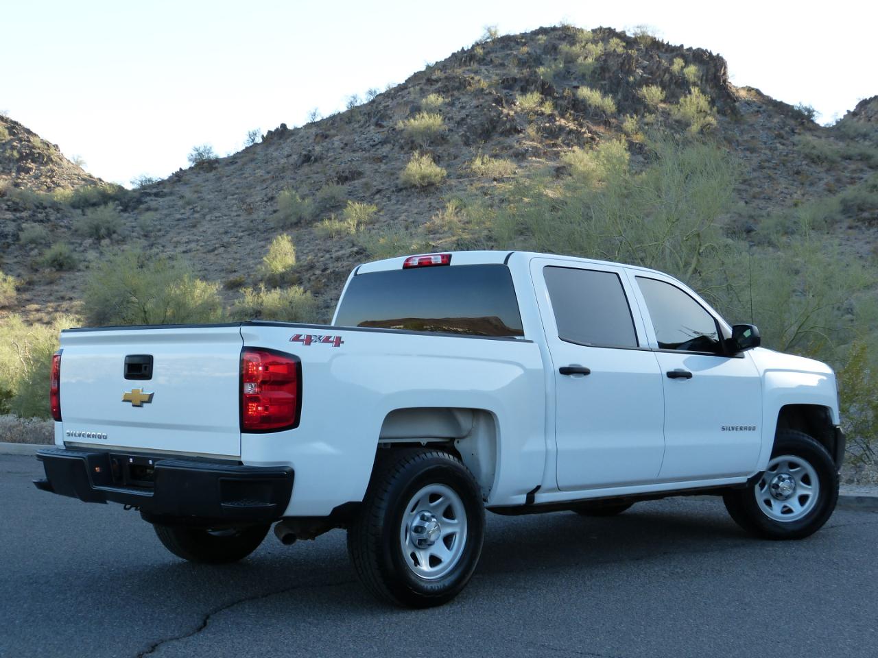 Chevrolet Silverado 1500 LS Crew Cab Long Box 4WD 2018