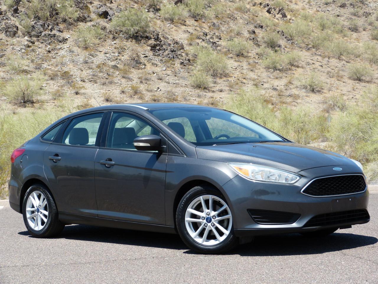 Ford Focus SE Sedan 2015