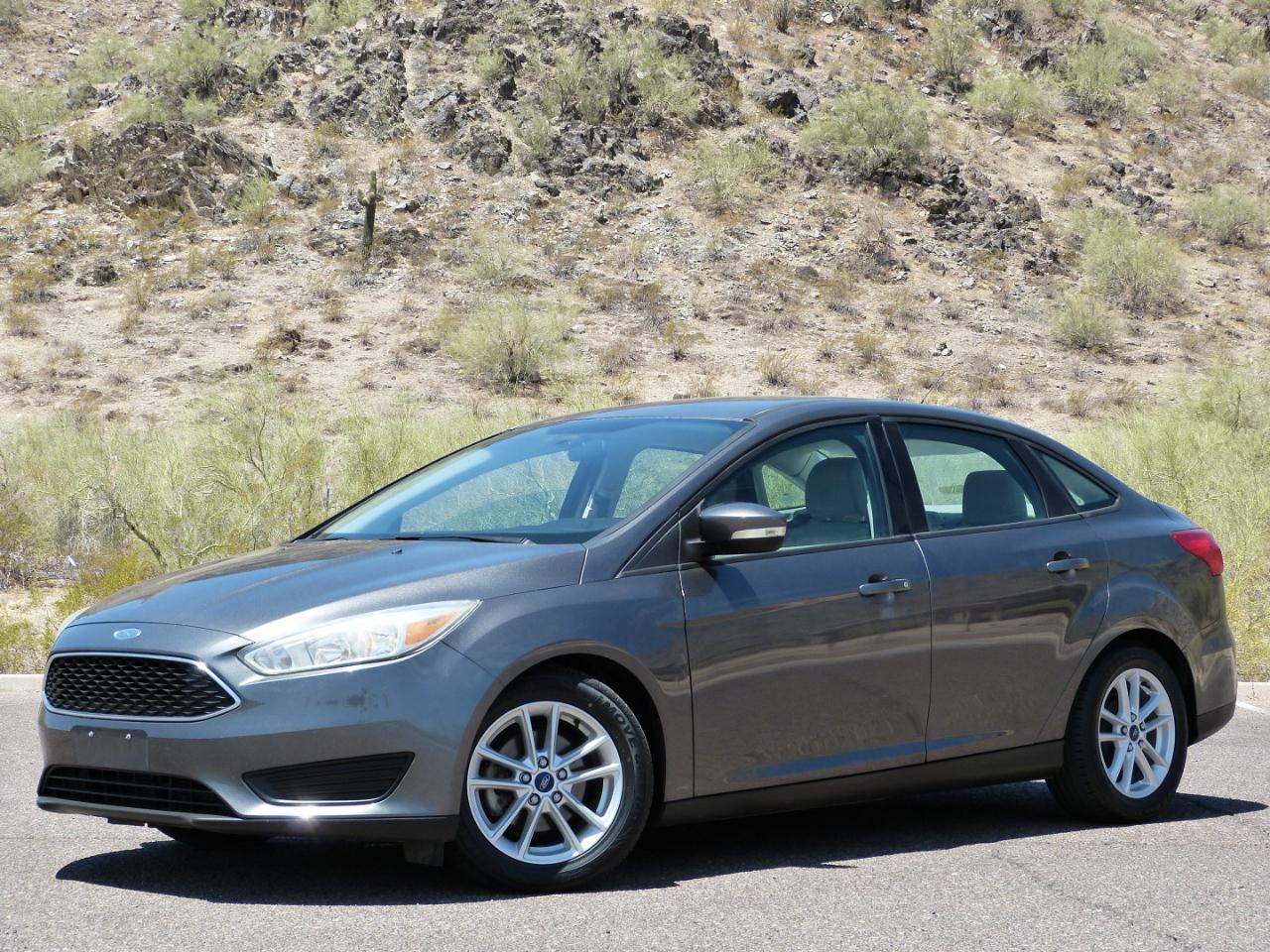 Ford Focus SE Sedan 2015