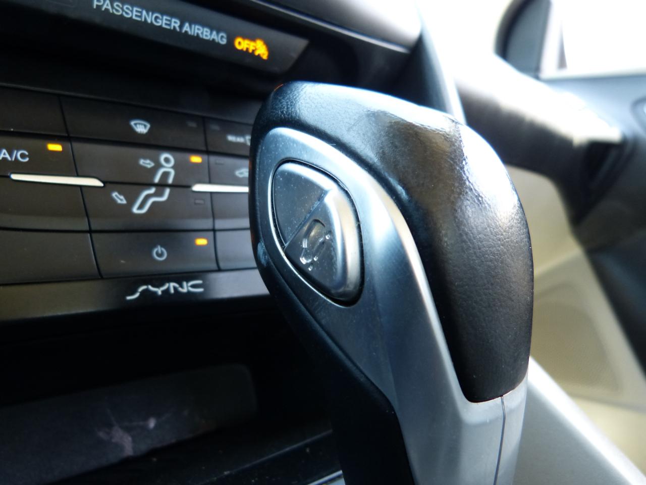 Ford Focus SE Sedan 2015