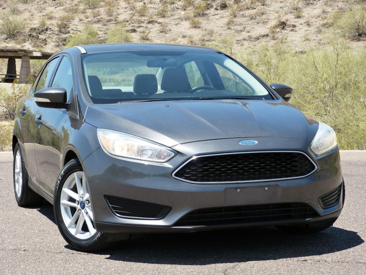 Ford Focus SE Sedan 2015