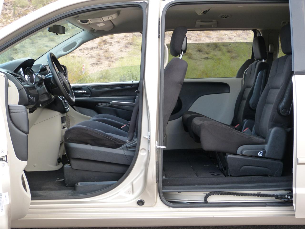 Dodge Grand Caravan SE 2014