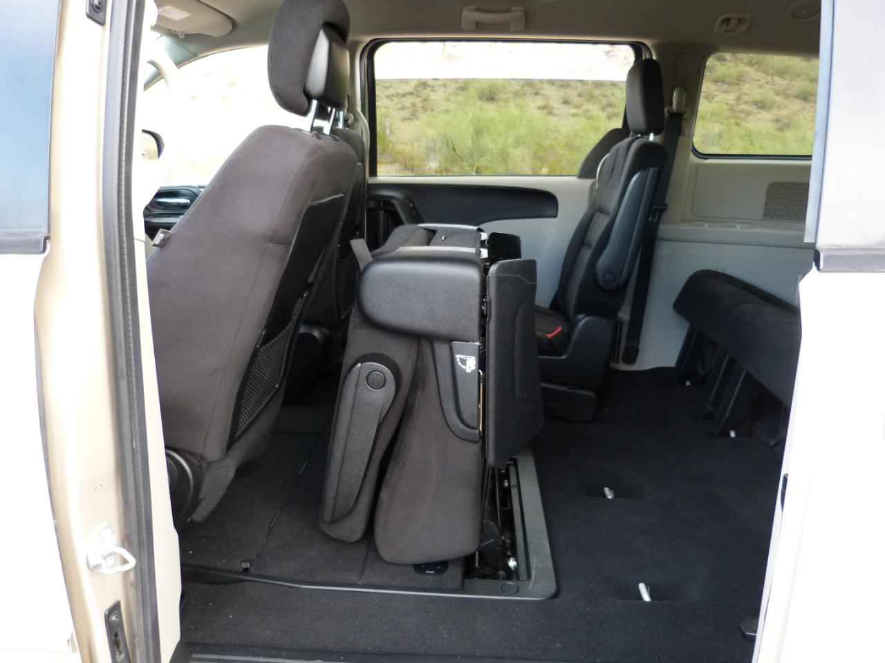 Dodge Grand Caravan SE 2014