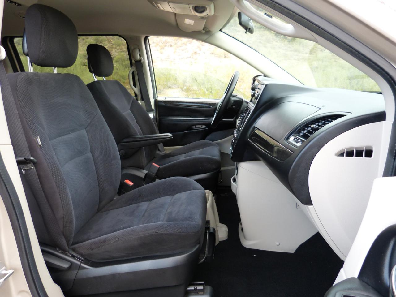 Dodge Grand Caravan SE 2014