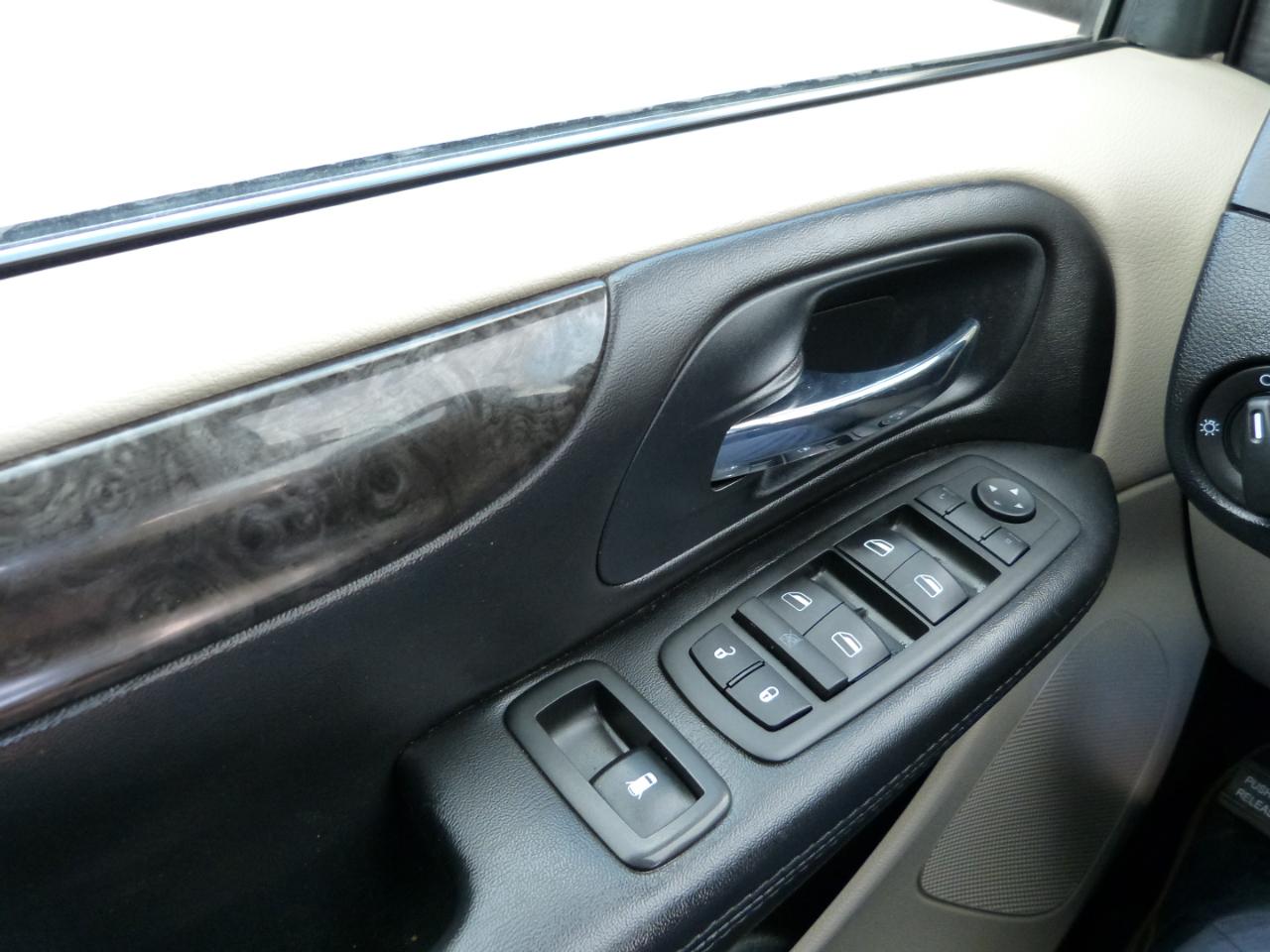 Dodge Grand Caravan SE 2014