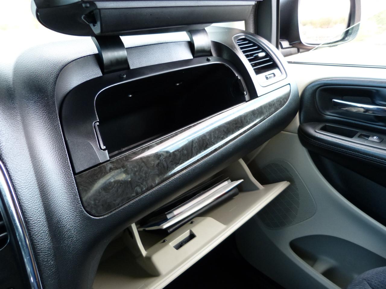 Dodge Grand Caravan SE 2014