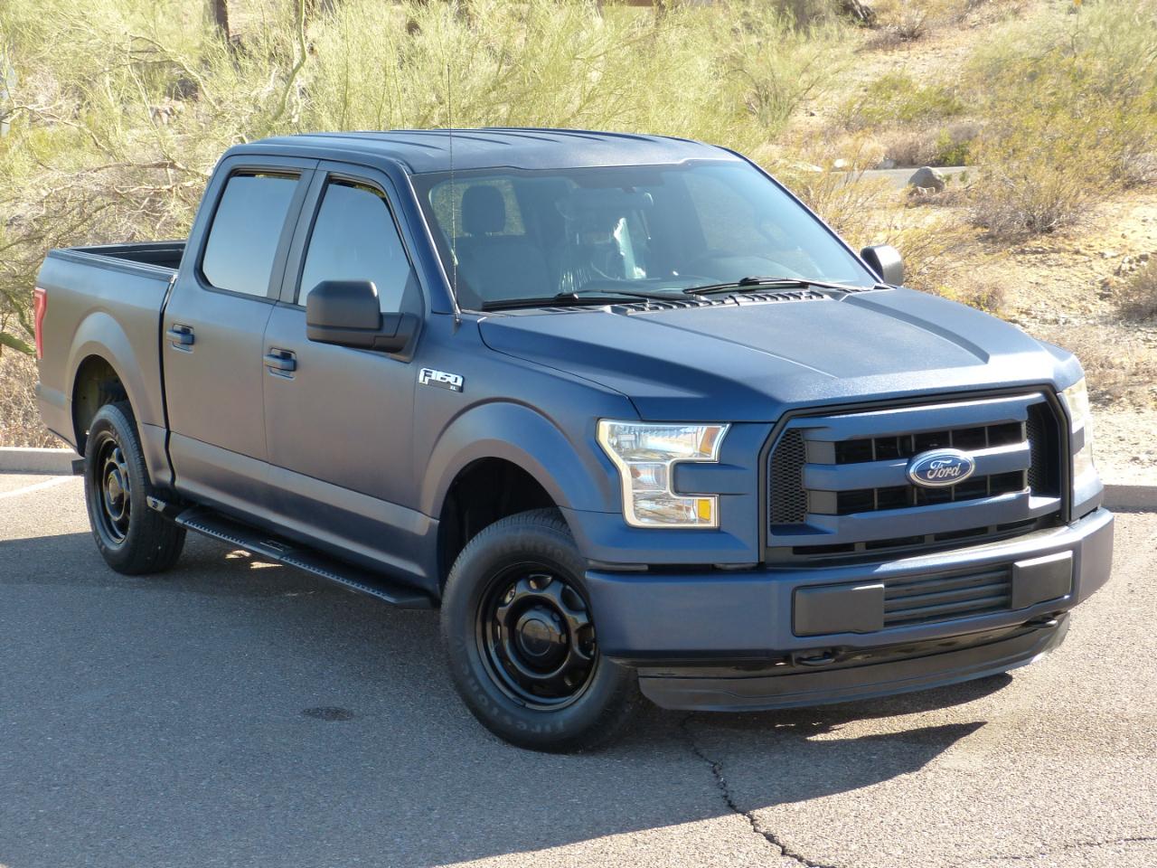 Ford F-150 XL SuperCrew 5.5-ft. Bed 4WD 2015